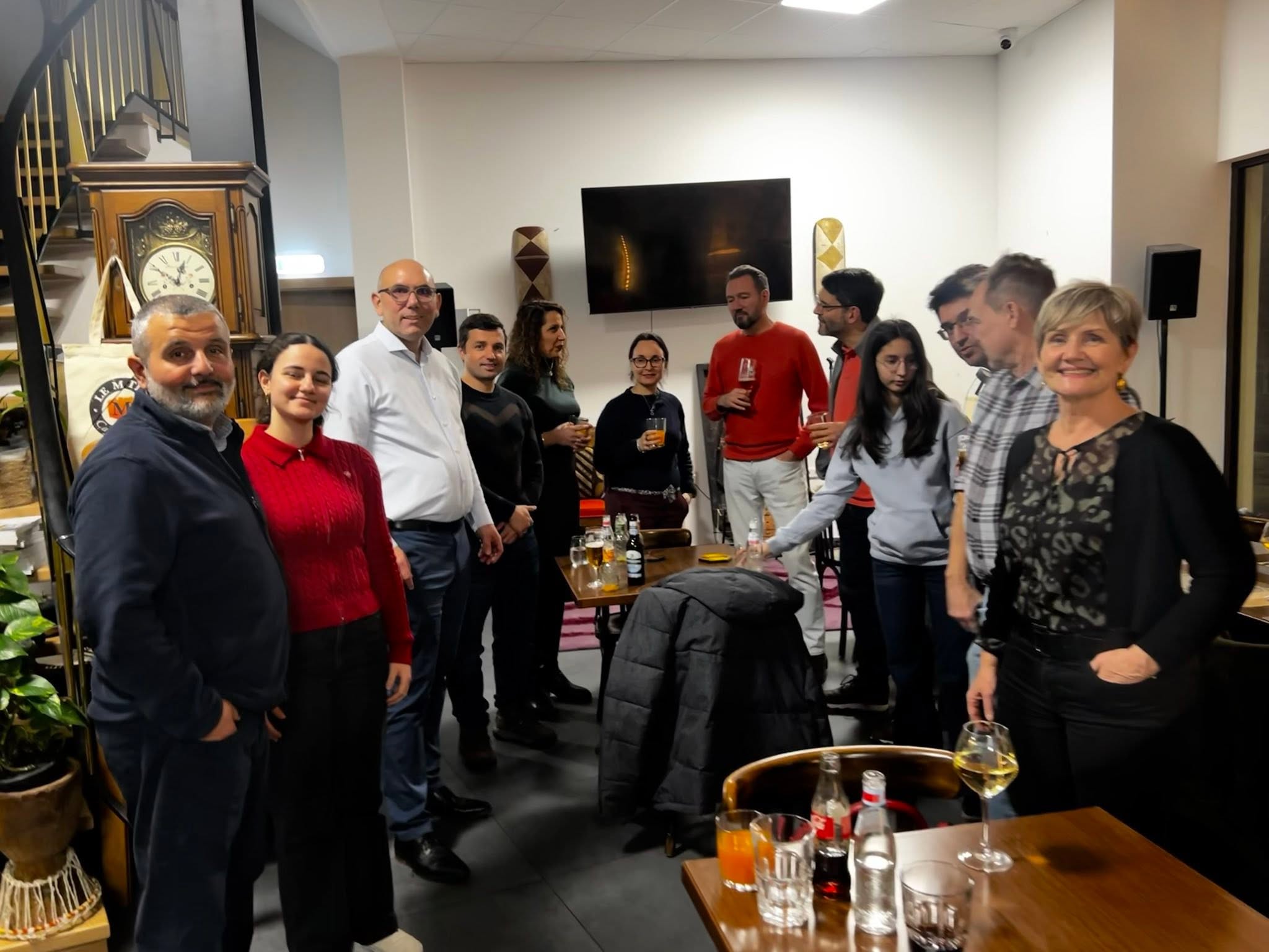 Code-Club-Afterwork: Entdeckungstour durch den WARP3